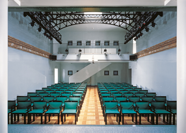 12 Auditorium GFT_LR