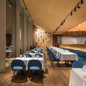 Restauracja Torre w Fondazione Prada w Mediolanie