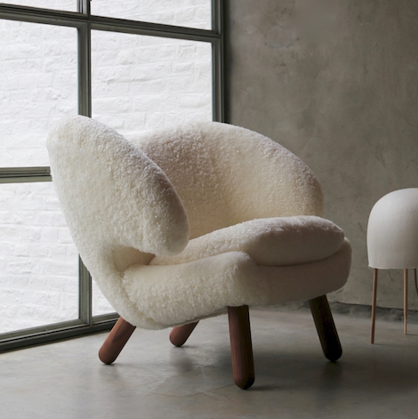 Pelican Chair | Finn Juhl | © House of Finn Juhl