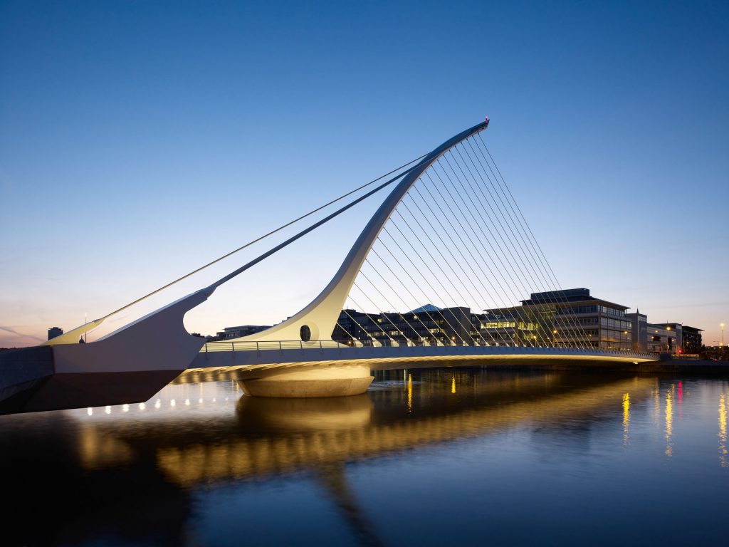 Santiago_Calatrava dublin-samuel-beckett-bridge-03