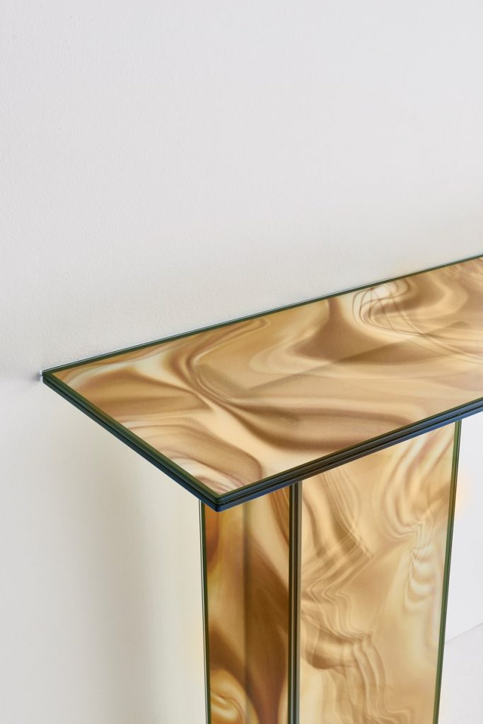 liquefy-console-table-glas_italia