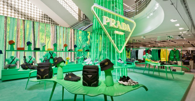 prada-hyper-leaves-galeria-lafayette 04