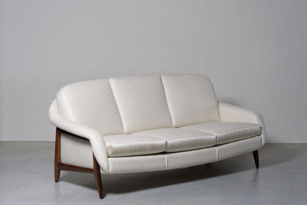 sergio-rodriguez-sofa-stella-1965