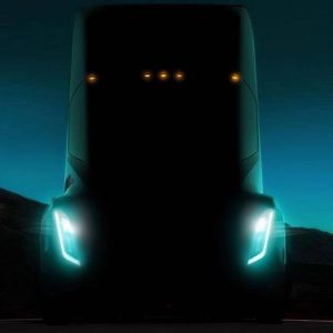 Autonomiczna ciężarówka Tesla Semi